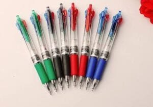 Bolpen-warna