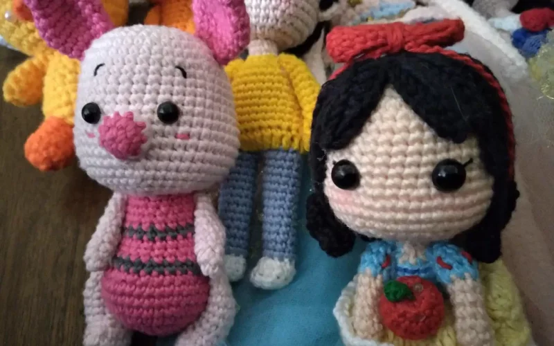 Peluang Usaha Boneka Amigurumi: Kreativitas yang Menguntungkan